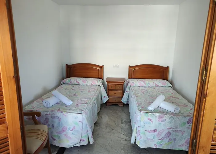 In First Line Apto 4-3 Апартаменти *