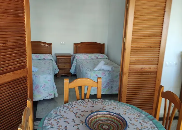 Апартаменти In First Line Apto 4-3 Марбелья